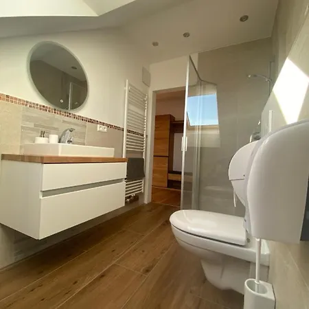 Trautenburg Stub'n ليوتسشاخ