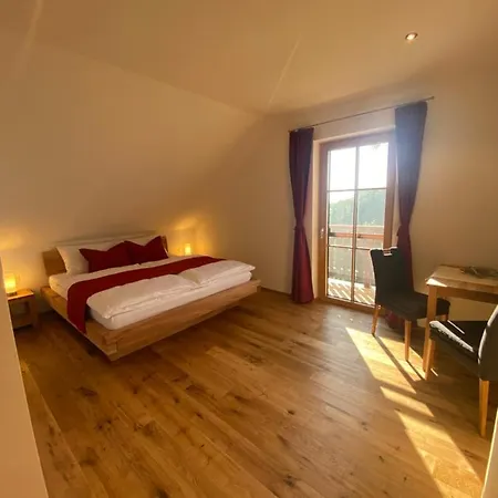 Inn Trautenburg Stub'n Leutschach