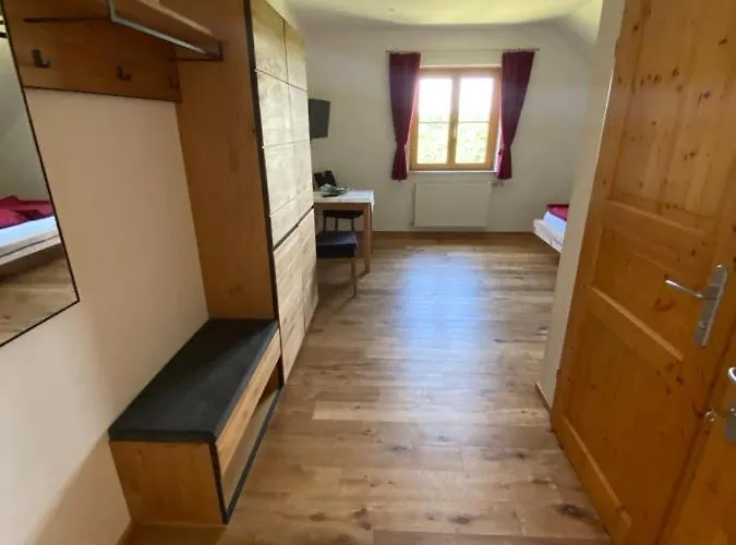 Trautenburg Stub'n Värdshus *