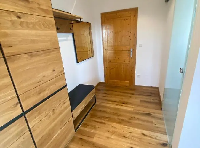 Trautenburg Stub'n * ليوتسشاخ