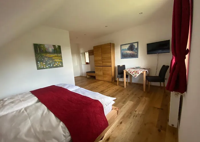 Trautenburg Stub'n ليوتسشاخ